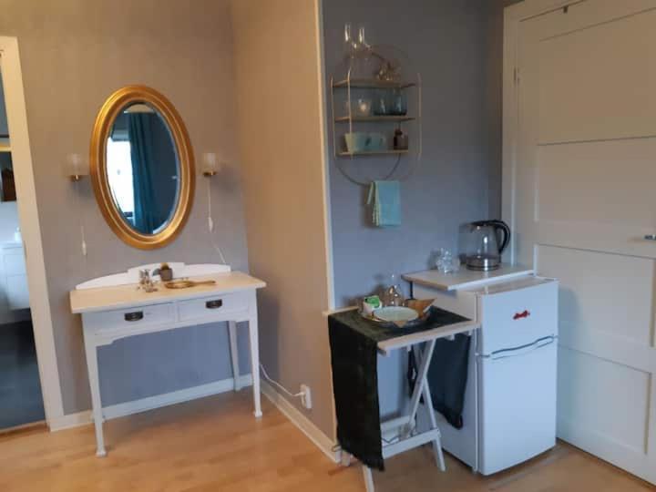 Lyxigt Rum Med Eget/Badrum Med Spa Kaensla Jönköping Exterior foto